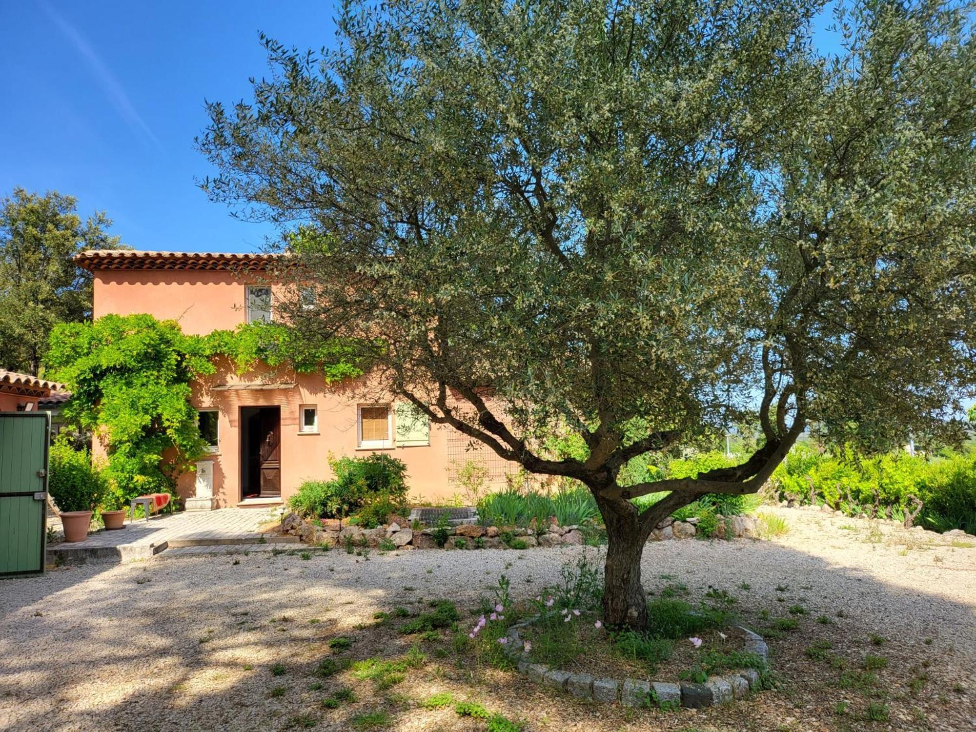 Maison D'artiste African Queen Villa